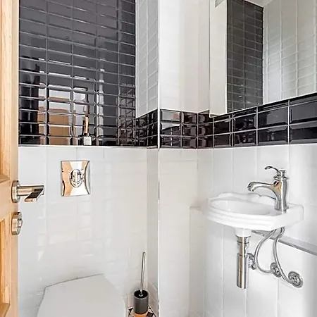 Reva Parigi