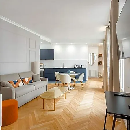 Aparthotel Reva 4*