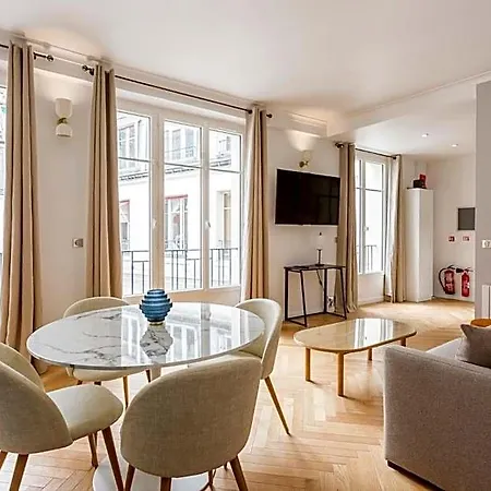 Aparthotel Reva 4*
