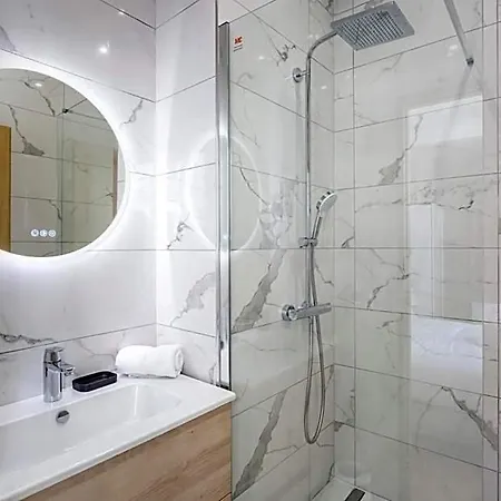 Aparthotel Reva 4*